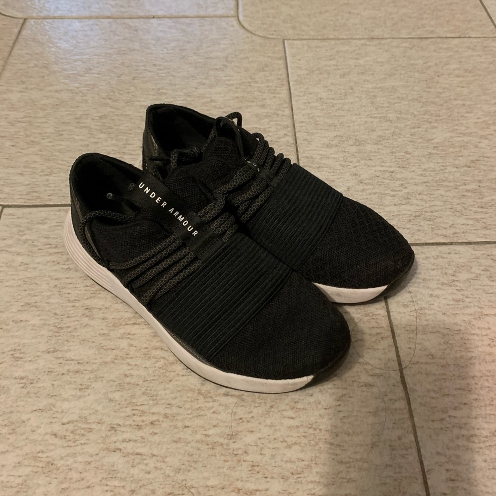Underarmour Sneakers